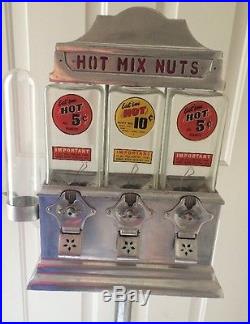 VINTAGE WORKING COIN OPERATED CHALLENGER HOT NUT VENDOR-Tropical Trading Co