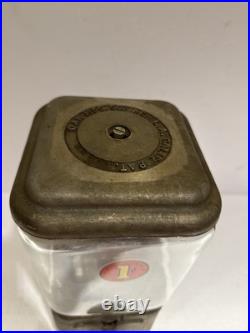 VTG 60s OAK ACORN GUMBALL MACHINE PENNY 1¢ METAL WORKS