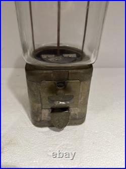 VTG 60s OAK ACORN GUMBALL MACHINE PENNY 1¢ METAL WORKS