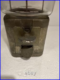 VTG 60s OAK ACORN GUMBALL MACHINE PENNY 1¢ METAL WORKS