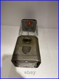 VTG 60s OAK ACORN GUMBALL MACHINE PENNY 1¢ METAL WORKS