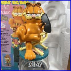 VTG Garfield The Cat Cartoon in Movie Director's Chair Gumball Machine 14.5 in