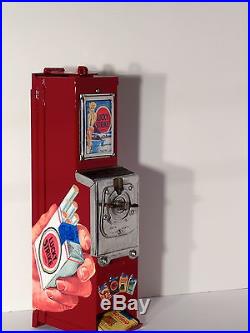 VTG LuckyStrike Cigarette Advance Vending Machine, coin op gum/mint, cigar, candy
