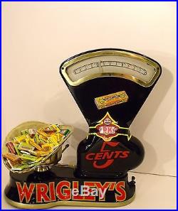 VTG Toledo Candy Scale Wrigleys Gum coin op vending machine, country store, soda