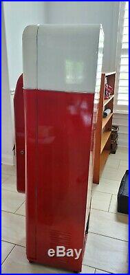 Vendo VMC 44 Slim Coke Coca Cola Vending Machine Antique Vintage