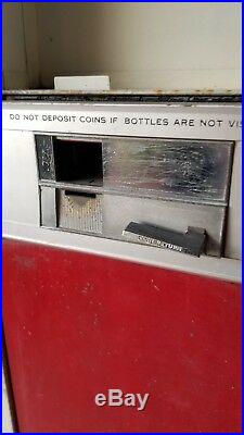 Vendo Vintage coke vending machine for restoration or parts, retro project