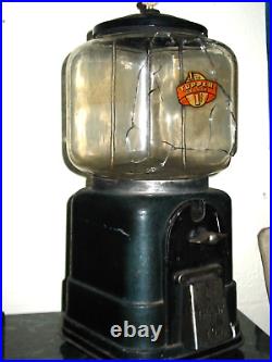Victor Universal Gumball Machine Square Globe Working WithKey Vintage 1946 #2