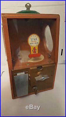 Victor Vending Baby Grand One Cent Gum Ball Star Vintage Antique Oak Cabinet