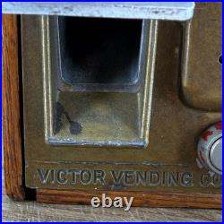 Victor Vending Chicago IL Baby Grand Vintage Wooden Penny Candy Machine