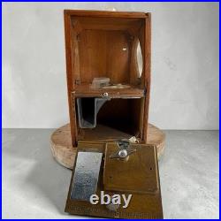 Victor Vending Chicago IL Baby Grand Vintage Wooden Penny Candy Machine