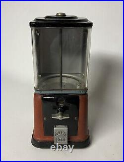 Victor Vending Gumball Machine 1 Cent VVC 34 1934 with Original Key WORKS