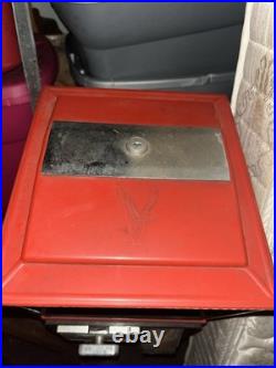 Victor Vintage Coin-Operated Bulk Vending Machine Red Metal Cabinet with Coin Mech