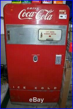 Vintage 10-cent Vendo 83 Coca-Cola Coke machine