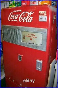 Vintage 10-cent Vendo 83 Coca-Cola Coke machine