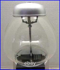 Vintage (15) Carousel Bubble Gum Machine. 25 Silver Great Condition