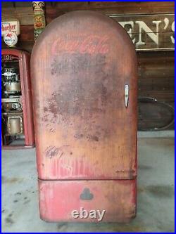 Vintage 1940's F. L. Jacobs Jsc 160 Coke Drink Coca Cola Vending Machine