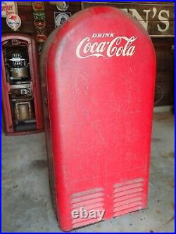 Vintage 1940's F. L. Jacobs Jsc 160 Coke Drink Coca Cola Vending Machine