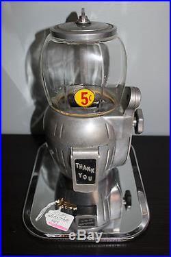Vintage 1940s Atlas Bantam 5 Cent Nickel Peanut Candy Vending Machine with Key