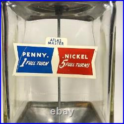 Vintage 1950's Atlas Master Gumball Machine Penny Nickle Working with Key