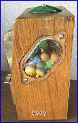 Vintage 1950's Baby Grand Victor Charm Vending Machine With Charms No Key