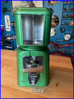 Vintage 1950's Bell National 5 Cent Gumball / Candy Vending Machine (nos)