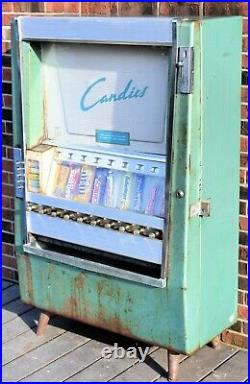 Vintage 1950's Candy Vending Machine National Vendors Series CC Deluxe 9 Slots