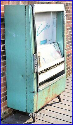 Vintage 1950's Candy Vending Machine National Vendors Series CC Deluxe 9 Slots