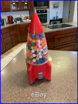 Vintage 1950's Carton Rocket Gumball Machine 1 Cent Really Great Condition