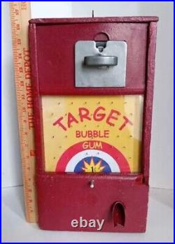 Vintage 1950's Hit The Target 1 Cent Gumball Machine Working With Key