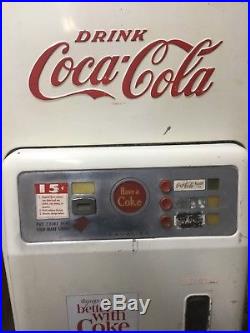 Vintage 1950s 15 Cents Cavalier Coke Cola Machine