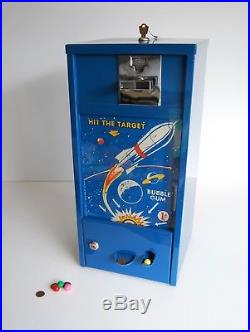 Vintage 1950s 1-Cent Rocket Hit the Target Space-Themed Gumball Machine Nice