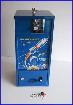 Vintage 1950s 1-Cent Rocket Hit the Target Space-Themed Gumball Machine Nice