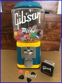 Vintage 1950s Acorn Gibson Guitar Pick Vending Machine