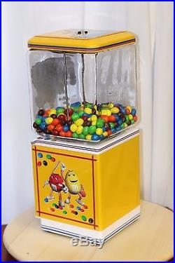 Vintage 1950s NORTHWESTERN M&M's Themed Gumball Candy Machine 25 Cent