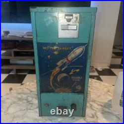 Vintage 1950s hit the target space age penny gum skill machine original coin