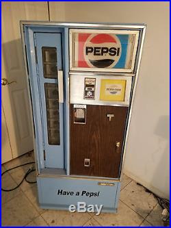 Vintage 1960-1970 Pepsi Vending Machine css-64