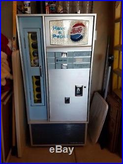 Vintage 1960 Pepsi-cola Vendorlator 81 Bottle Soda 10 Cent Coin Operated Machine