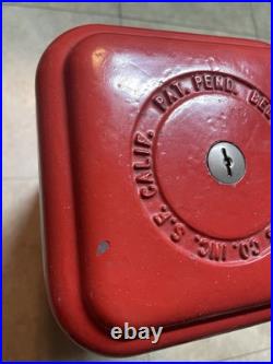 Vintage 1960's Bell National Oak Acorn 1 CENT Gumball Vending Machine With Keys