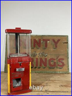 Vintage 1960s Mastermatic bubblegum Vending machine