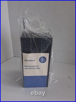 Vintage 1960s Westinghouse Soft Drink Vending Machine AM/FM Radio WORKS/NIB