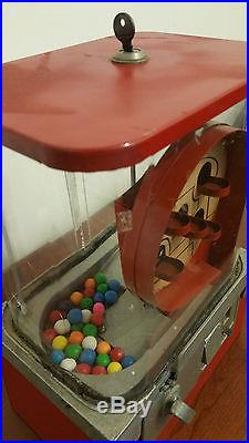 Vintage 1 Cent Baseball Pinball Bubblegum Vending machine with key