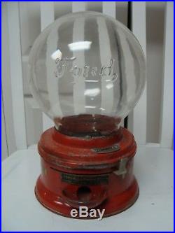 Vintage 1¢ Penny Ford Gumball MachineRare Embossed Script All-Round Glass Globe