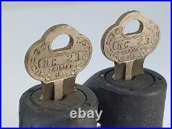 Vintage 2 x Chicago NC23 Barrel Lock Vending Machine Gumball Northwestern With KEY