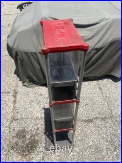 Vintage 4-Head Mark I Beaver Gumball & Candy Vending Machine Stand 1940-50 Withkey