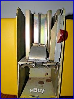 Vintage 50's Swami Fortune Teller Napkin Holder Coin Operated vending machine