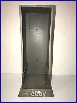 Vintage 5 & 10 Cent US Postage Stamp Dispenser Counter Coin Vending Machine &Key