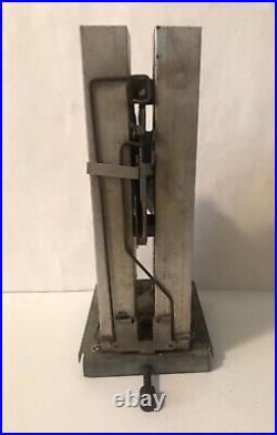 Vintage 5 & 10 Cent US Postage Stamp Dispenser Counter Coin Vending Machine &Key