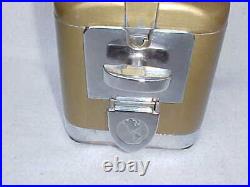 Vintage 5 Cent Acorn / Original Univeral Gumball Machine with Key