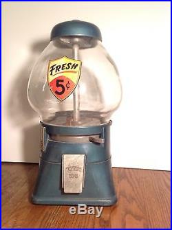 Vintage 5 Cent Real Regal Gumball Machine