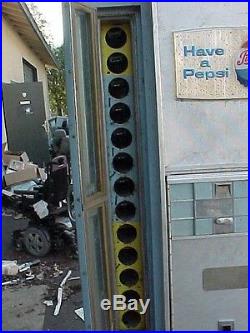 Vintage 60's Vendorlator Vf117a-smp Pepsi Vending Machine 78 Tall, Gets Cold